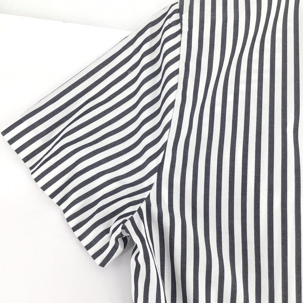 Banana Republic | Short Sleeve Stripe Peplum Crew Top Size Small - Picture 12 of 14